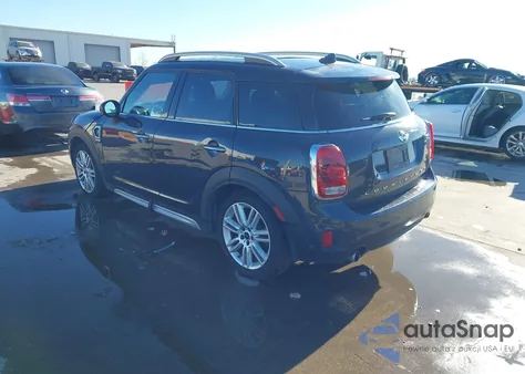 2018 Mini Countryman Cooper S из США, поврежденный, VIN WMZYT5C32J3E62351